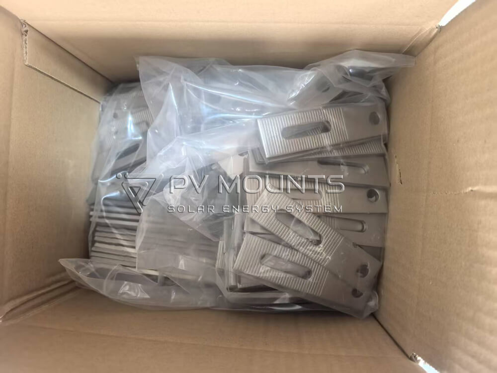 PVM-L-03 Adapter Plate with solar hanger bolt packing